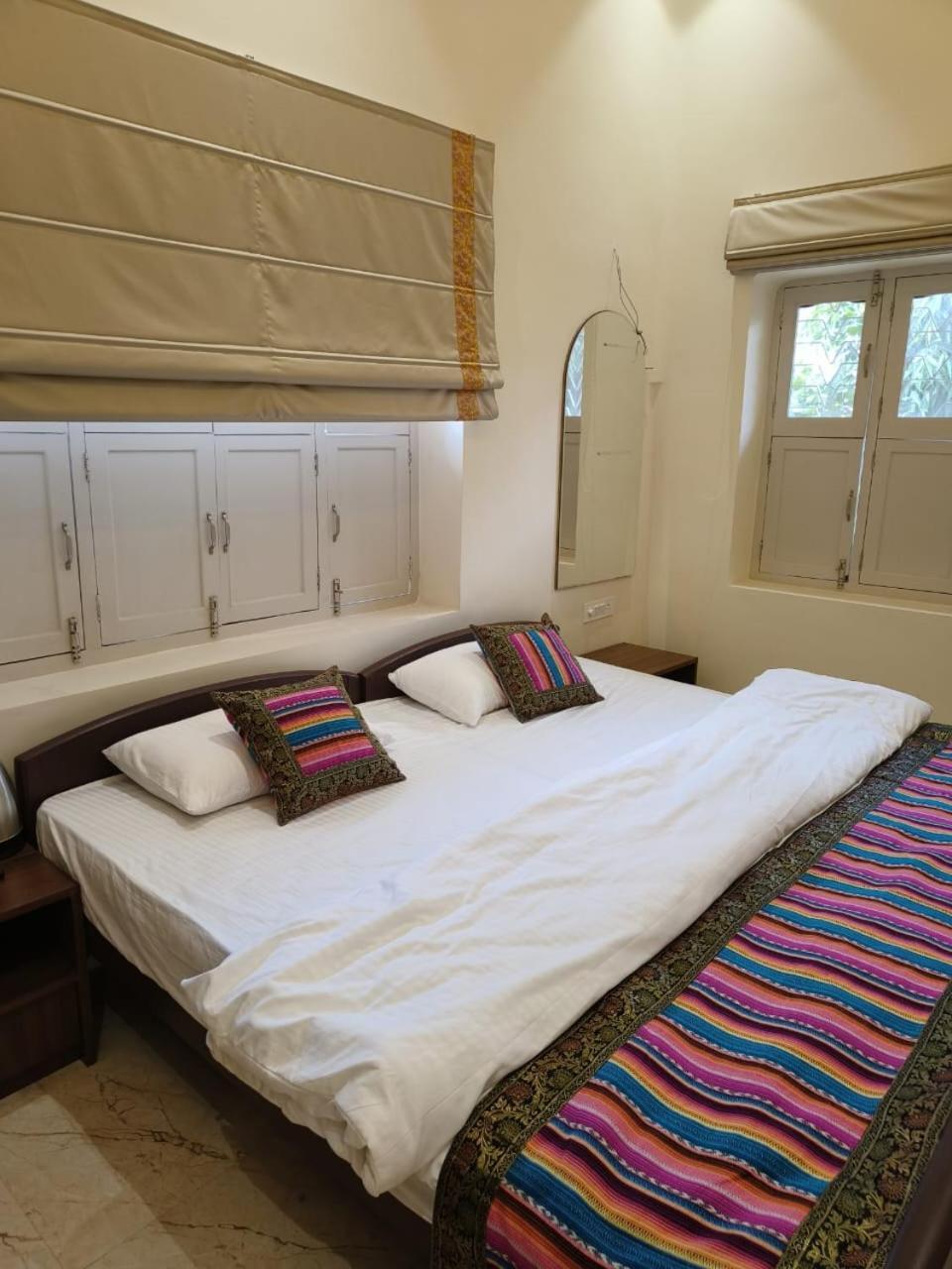Heritage Haveli พาราณสี ภายนอก รูปภาพ